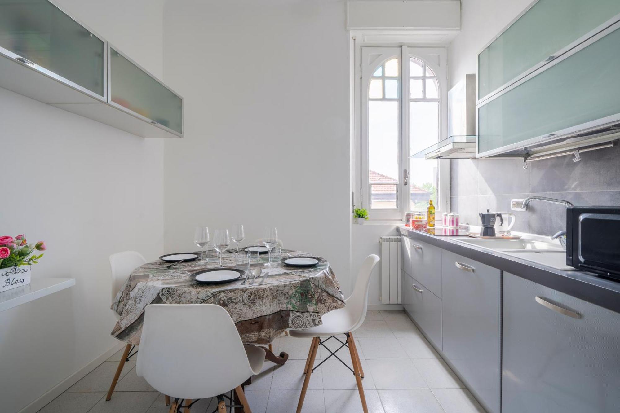 Monza Apartment Bagian luar foto